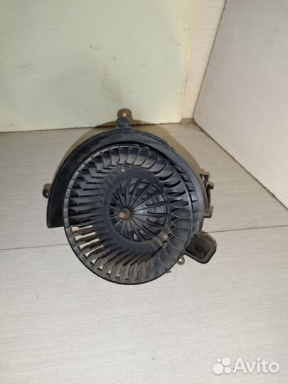 Моторчик печки Opel Astra G