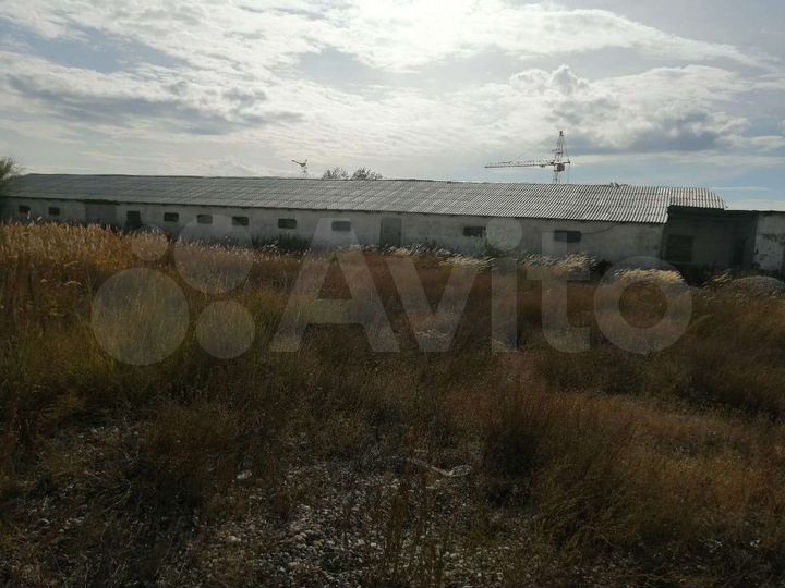 Склад, 690 м²