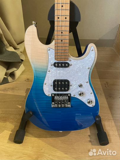 Электро укулеле Flight rock series