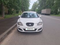 SEAT Leon 1.2 MT, 2012, битый, 227 000 км, с пробегом, цена 360 000 руб.