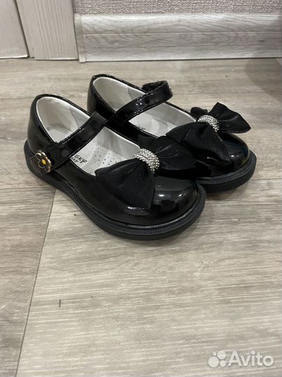 Туфли для девочки 25 размер