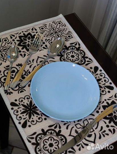 Столовые приборы на 6 персон