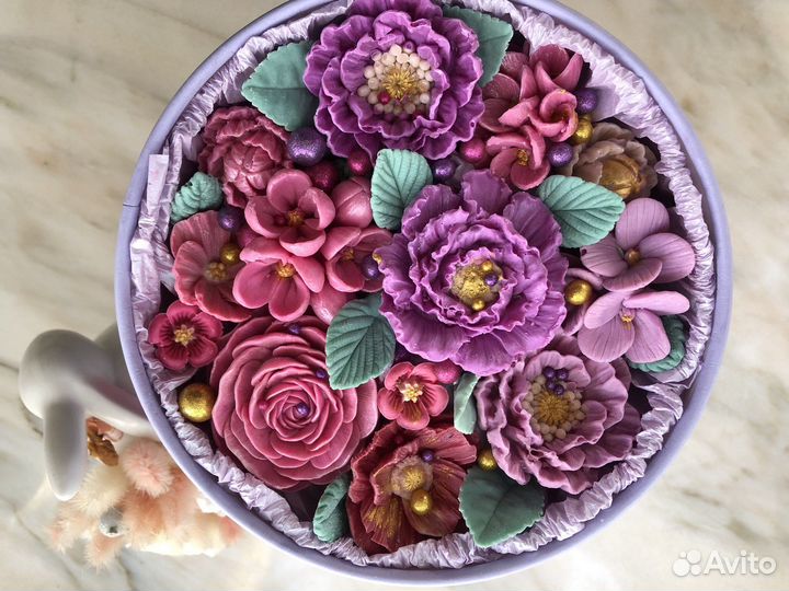 Шоколадные подарки, букеты на 1 сентября, боксы