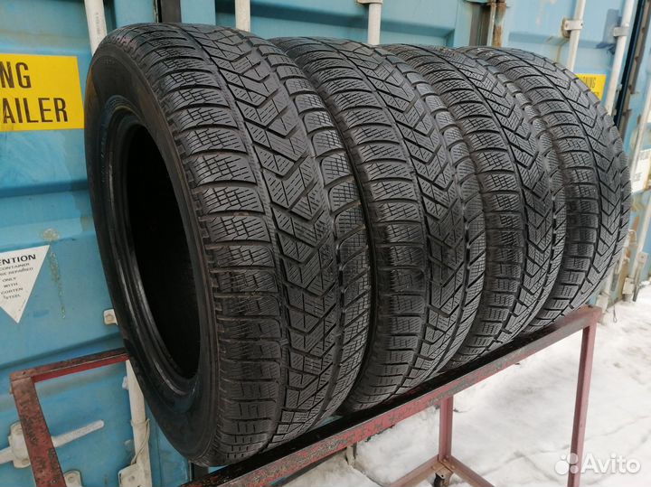 Pirelli Scorpion Winter 235/65 R17 108H