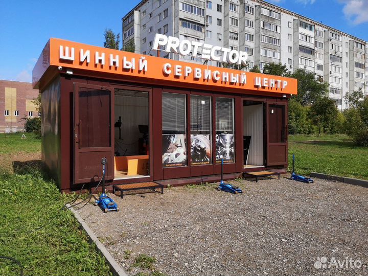 Шиномонтажник