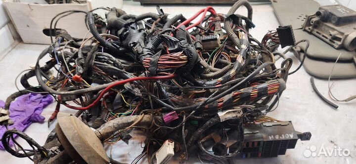 Проводка, фишки,реле Renault Logan I