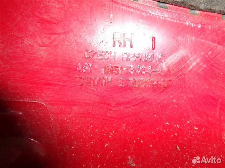 Фонарь задний правый Ford Focus DBW eydk 2004