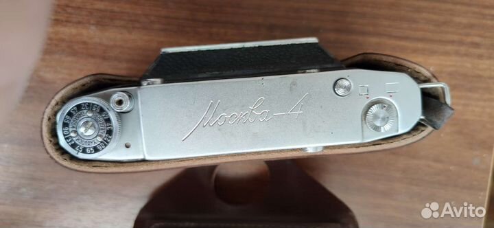 Советский фотоаппарат Москва 4