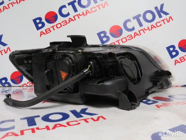 Фара Лево audi Q7 4LB