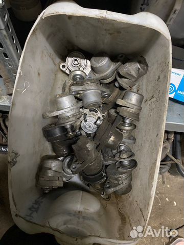 Натяжитель ремня renault logan sandero