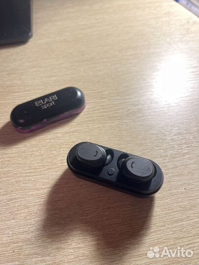 Беспроводные наушники