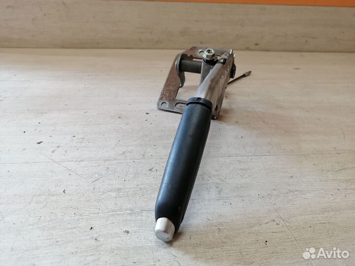 Ручник ручка рукоядка Ford Focus 2 Форд Фокус 2