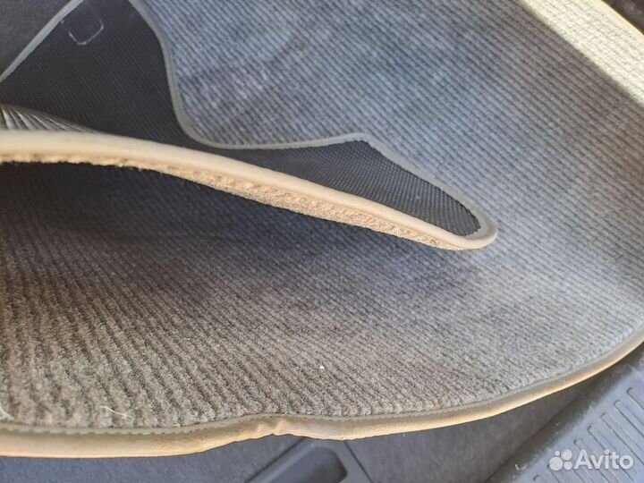 Outlander 1/airtrek ковёр в багажник оригинальнай