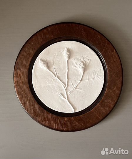 Гипсовое панно барельеф