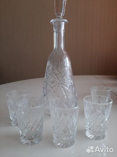 Графин хрустальный