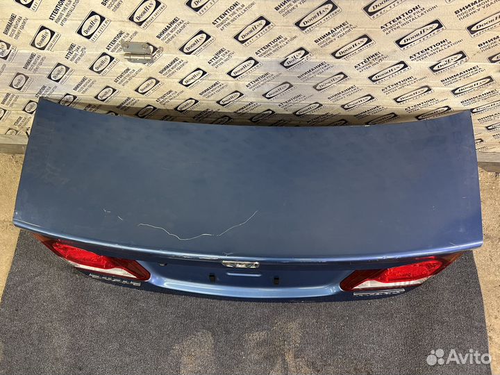 Honda civic 4d рестайлинг крышка багажника сборе