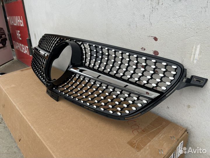 Решетка радиатора GLE w166 Diamond