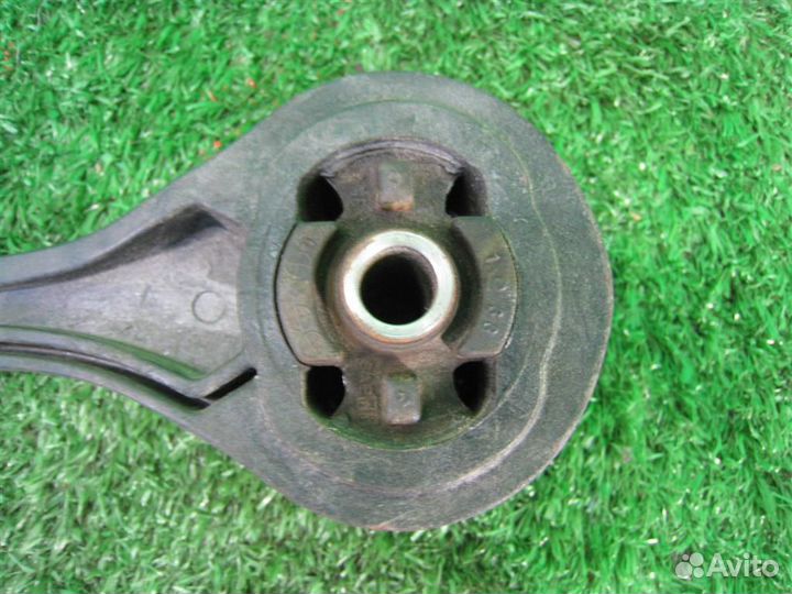 Опора (подушка) двигателя верхняя Subaru Forester