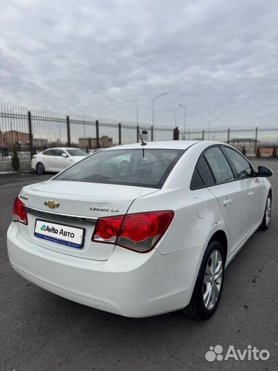 Chevrolet Cruze 1.6 AT, 2012, 200 000 км