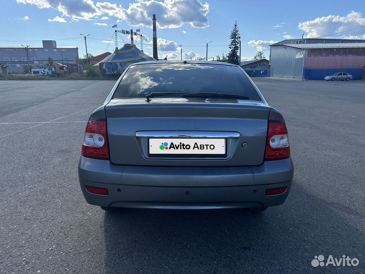 LADA Priora 1.6 МТ, 2010, 108 000 км