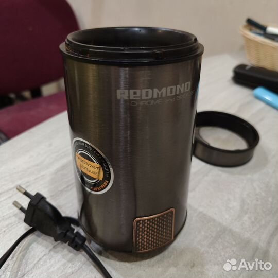 Кофемолка redmond