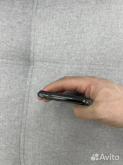 iPhone 11 Pro, 64 ГБ