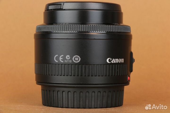 Canon EF 50mm f/1.8 II (id-64852)