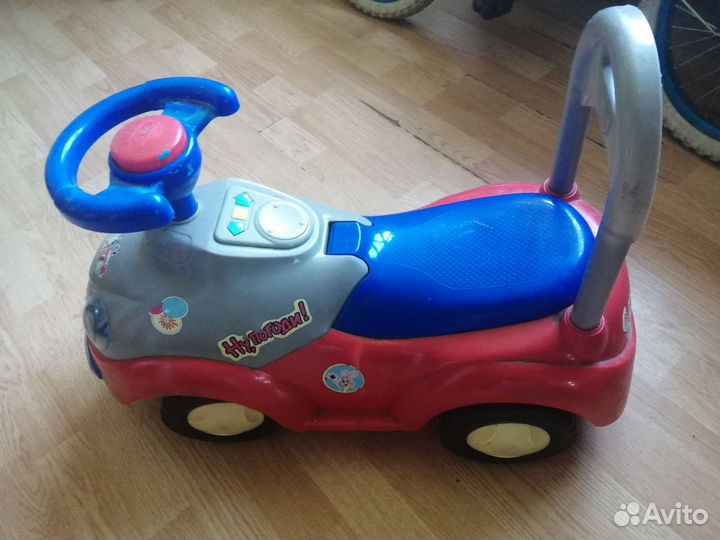 Детская машинка каталка