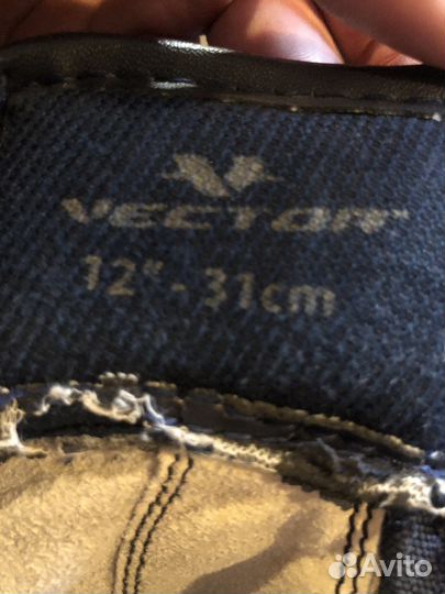 Хоккейная форма,нагрудник,краги,наколенники