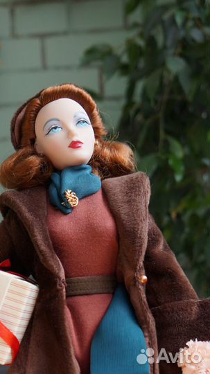 Marshall Gene Коллекционная Модная кукла 40 см