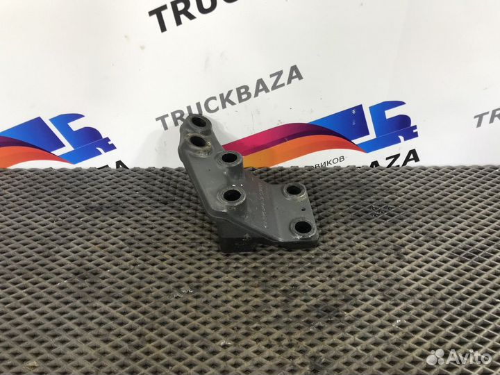 9402423205 Кронштейн опоры двигателя левый