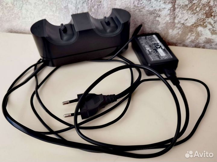 Зарядная станция Sony PlayStation 4