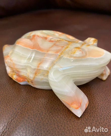 Фигурки из оникса, самовар фарфор гжель