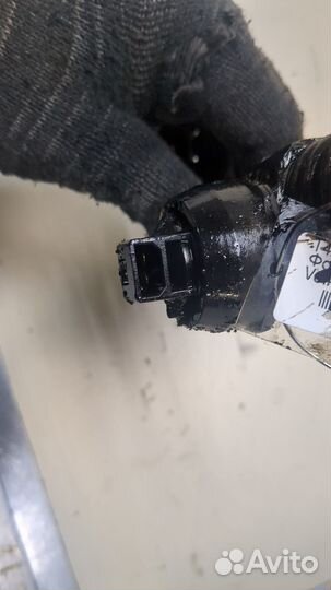 Форсунка топливная Volkswagen Sharan, 2010