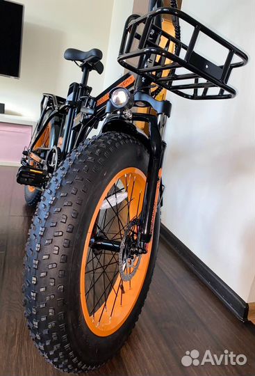 Кугокирин V 4 pro электросамокат