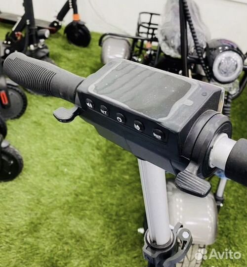 Электросамокат Gt E-scooter