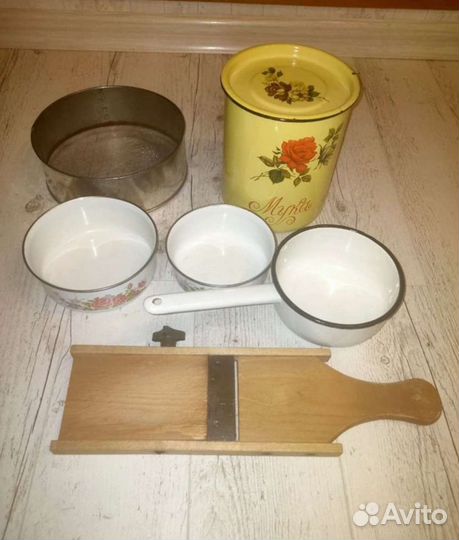 Хлебница, эмаль посуда, вазы, конфетницы