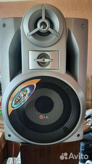 Акустические колонки LG