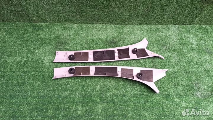 Обшивка стойки передней левый,правый Peugeot 206