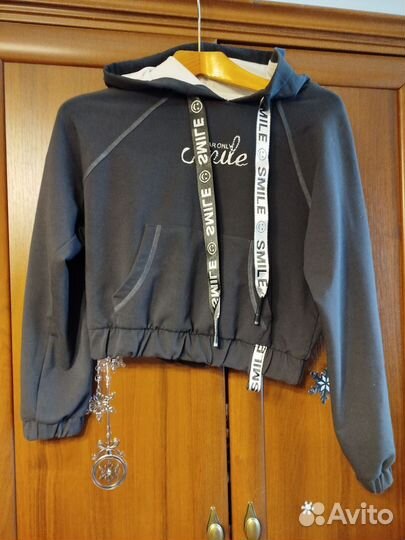 Спортивный костюм для девочки 152