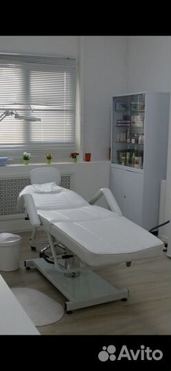 Кушетка косметологическая гидравлическая бу