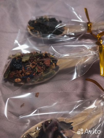 Чайная ложка с чаем