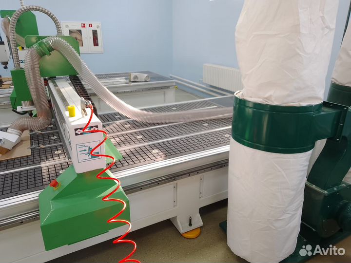 Фрезерный станок с чпу по дереву бу