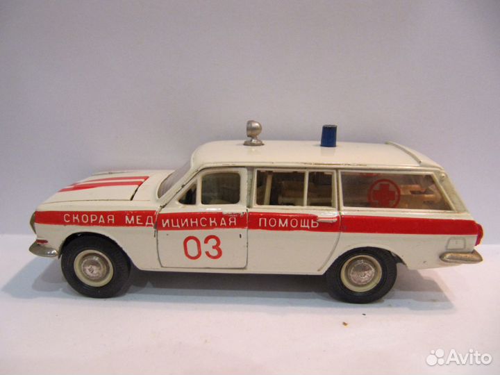 Волга газ 2402 А24. Медпомощь