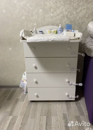 Пеленальный комод с матрасом
