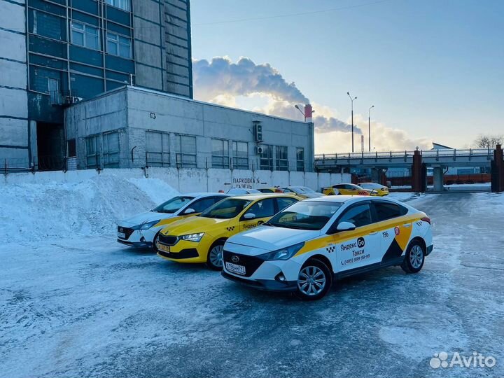 Аренда Авто под Такси Geely Atlas В подарок 2 дня