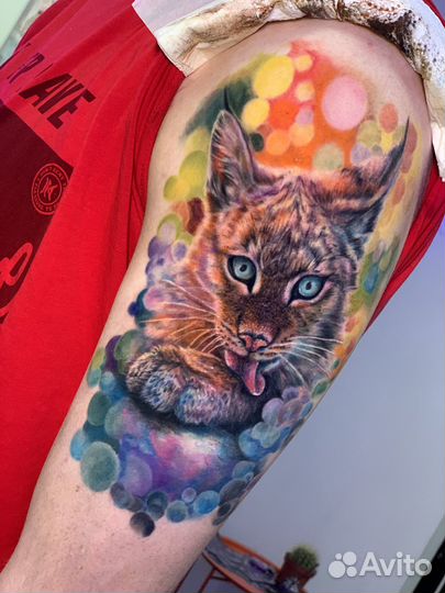 Мастер татуировки