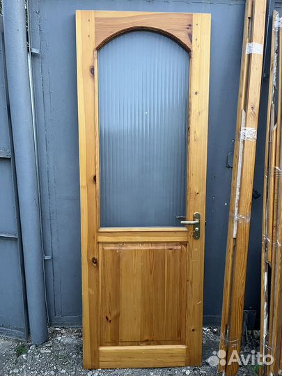 Двери из массива 70см 55см