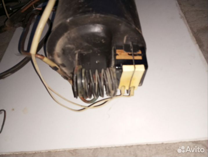 Двигатель. от холодильника Орск б/у рабочий