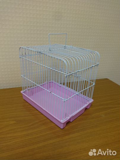 Клетки для домашних животных или птиц